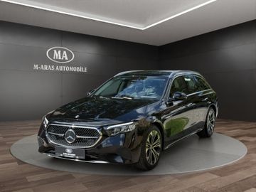 Mercedes E 220 - 1