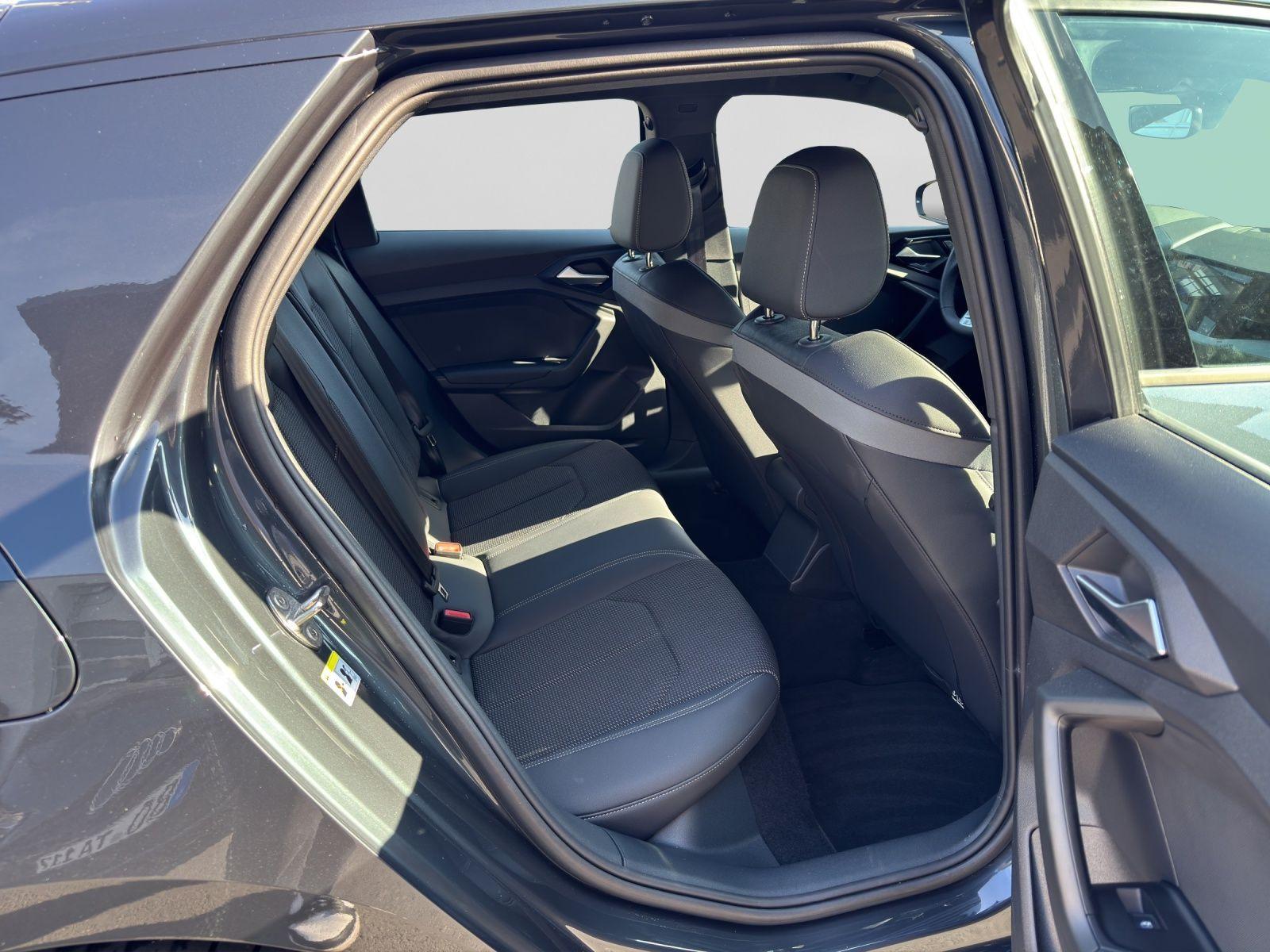 Audi A1 Sportback 30 TFSI S LINE LED KAMERA NAVI TEIL, миниатюра 6