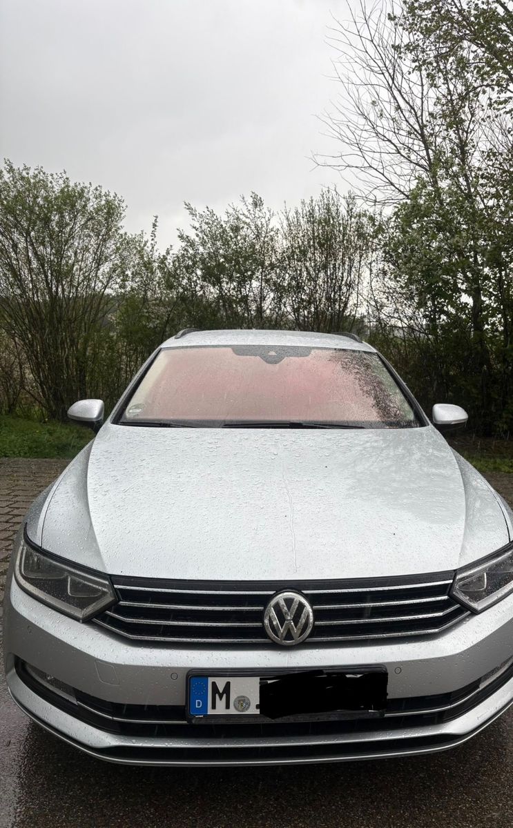 VW Passat Variant
