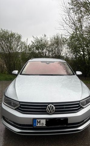 VW Passat Variant