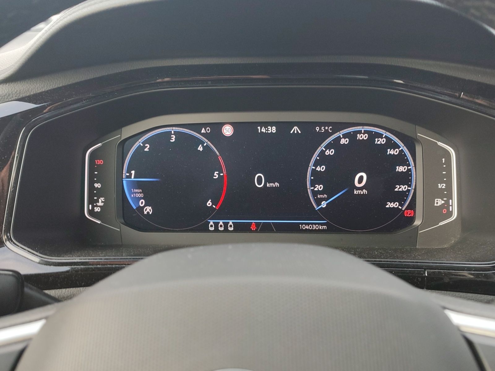 Volkswagen T-Roc - Bild 12