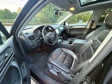 Volkswagen Touareg - 9