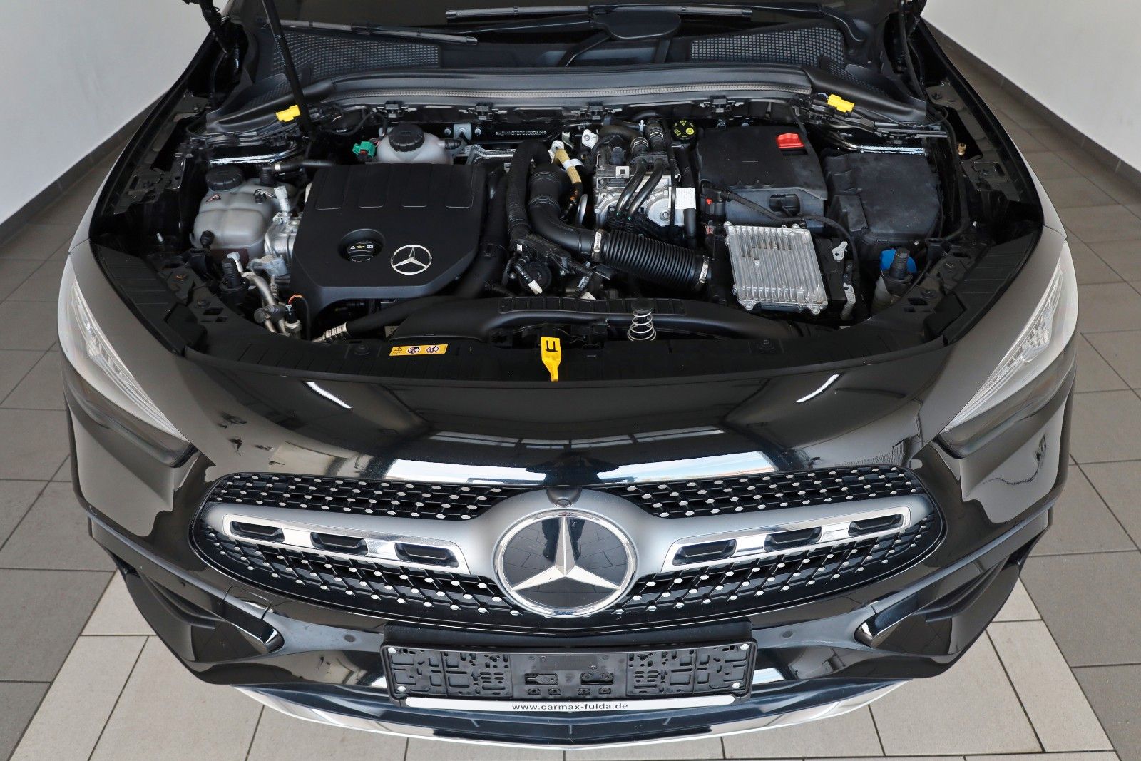 Fahrzeugabbildung Mercedes-Benz GLA 250 e AMG line,TLeder,Navi,LED,SH,Kamera,ACC