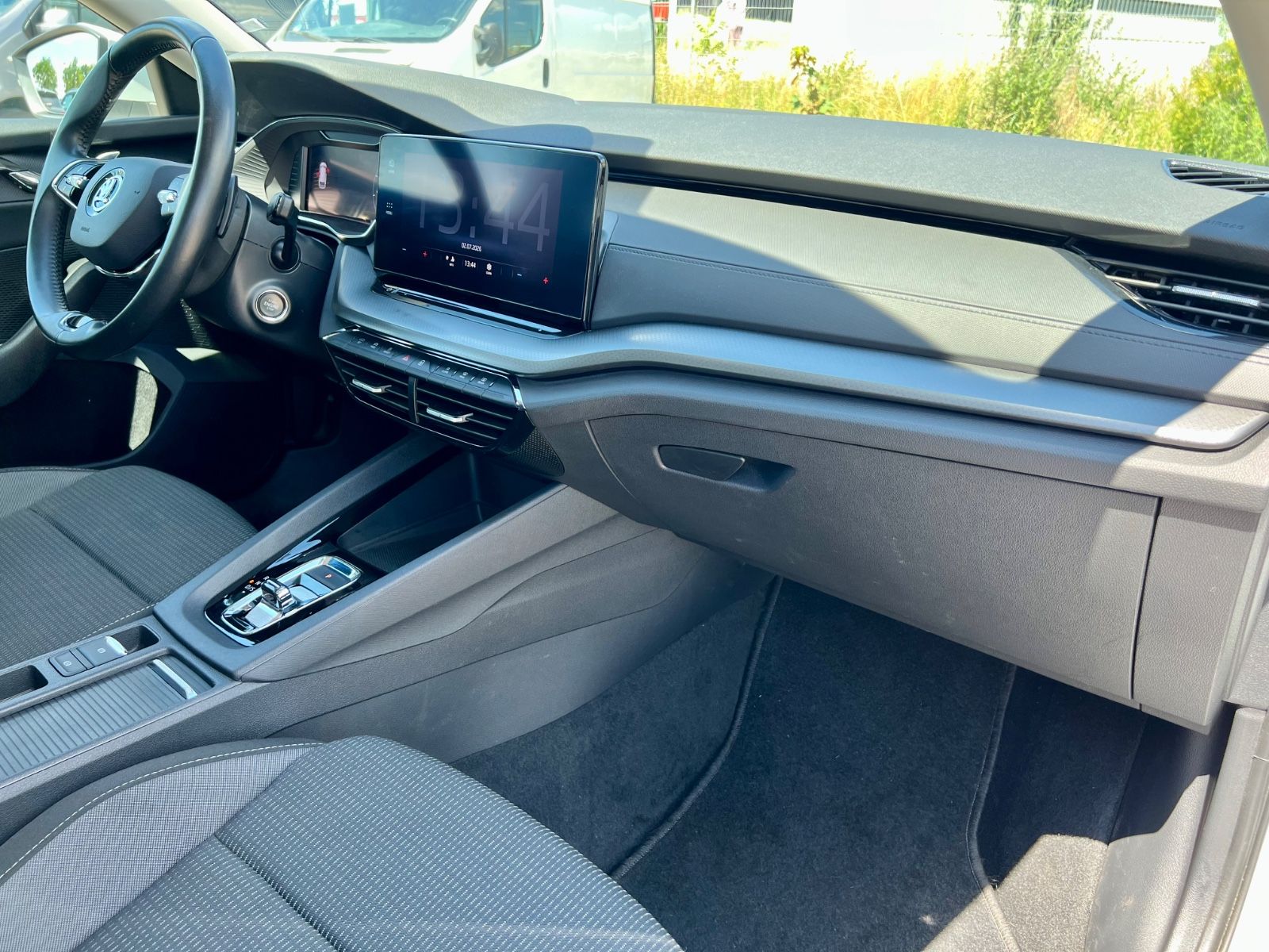 SKODA Octavia Combi Ambition AAC SHZ NAVI LED