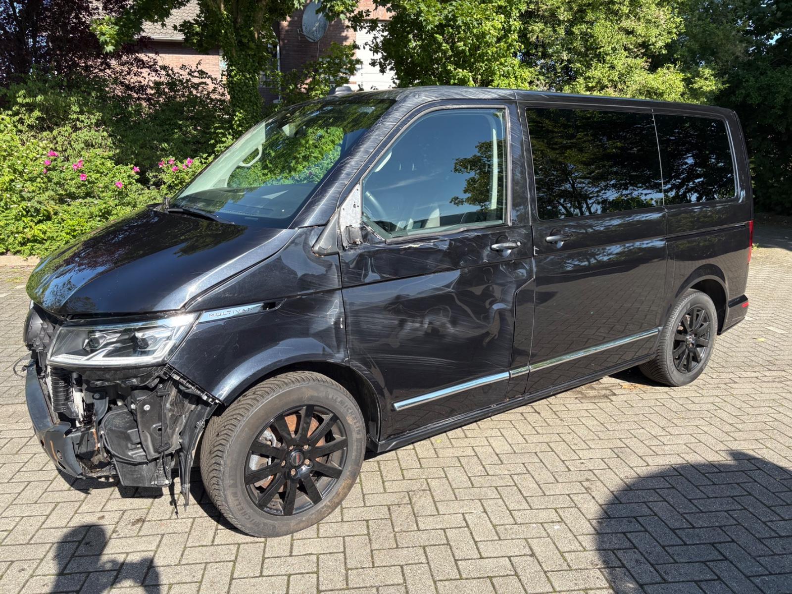 Volkswagen T6.1 Transporter 2.0 TDI Multivan Generation Six
