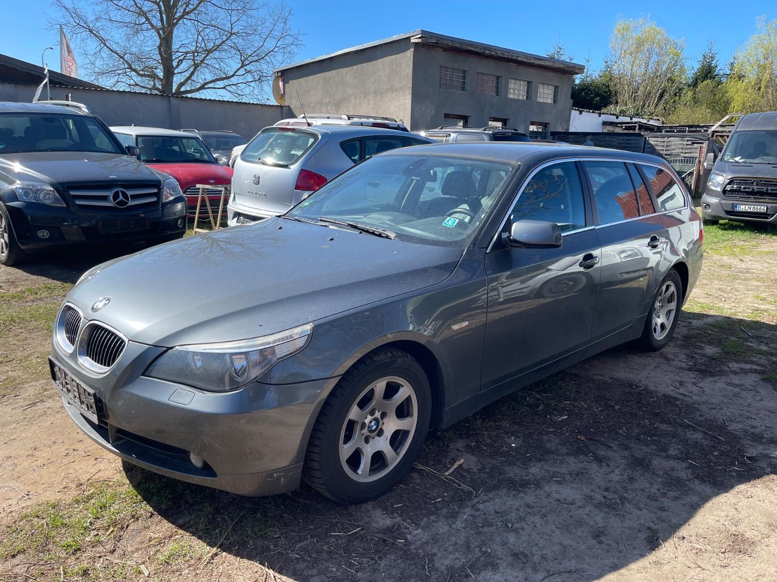 BMW 523i A touring"AUTOMATIK"NAVI"LEDER"KLIMA"
