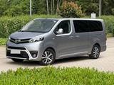 Toyota Proace (Verso) L2 Executive Leder/Pano/HUD/Xenon - Toyota Proace (Verso) mit Panoramadach