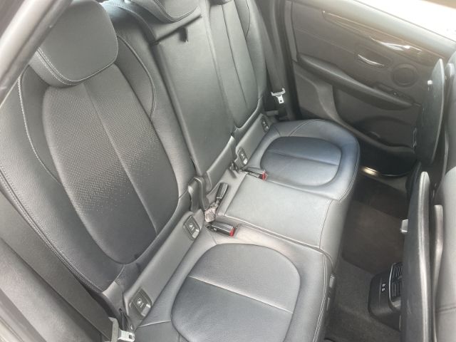 Fahrzeugabbildung BMW 218 Active Tourer i Luxury Line Autom. Navi, Sit