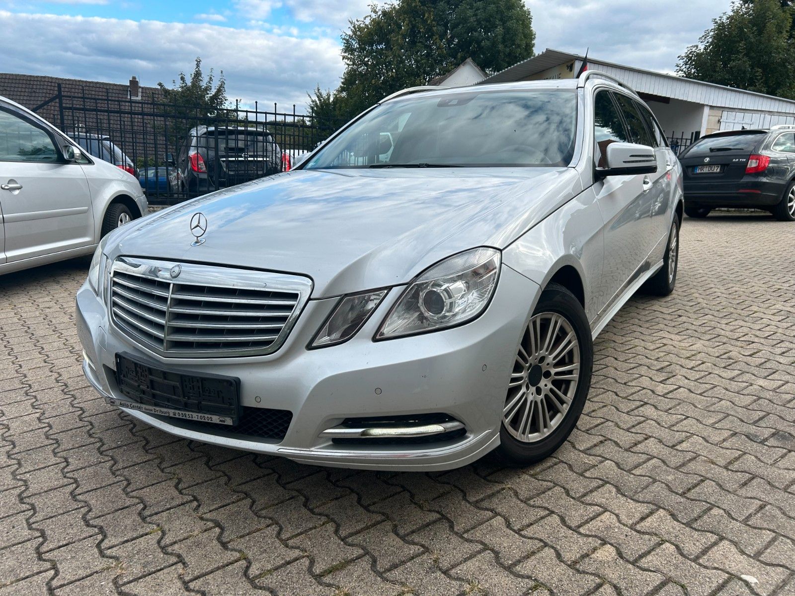 Mercedes Mercedes-Benz E 220 E T-Modell E 220 CDI BlueEffic