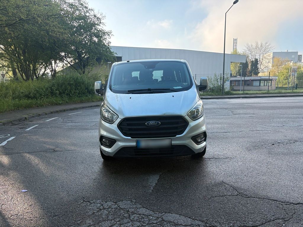 Image of Ford Transit Custom
