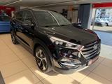 Hyundai Tucson 1.6 Passion + Panorama Leder Navi Voll - Hyundai TUCSON: V6
