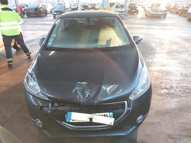 Peugeot 208 1.4 HDI 68 ACTIVE