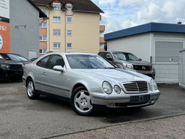 Mercedes-Benz CLK 320 ELEGANCE/SHZ/GSD/PTS/Nur 49t km!