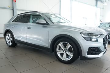 Audi Q8 - 6