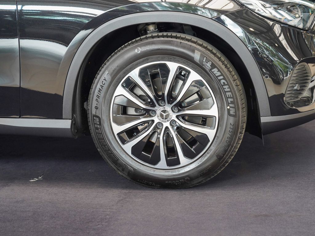 Mercedes-Benz GLC 220 — fotografia 2
