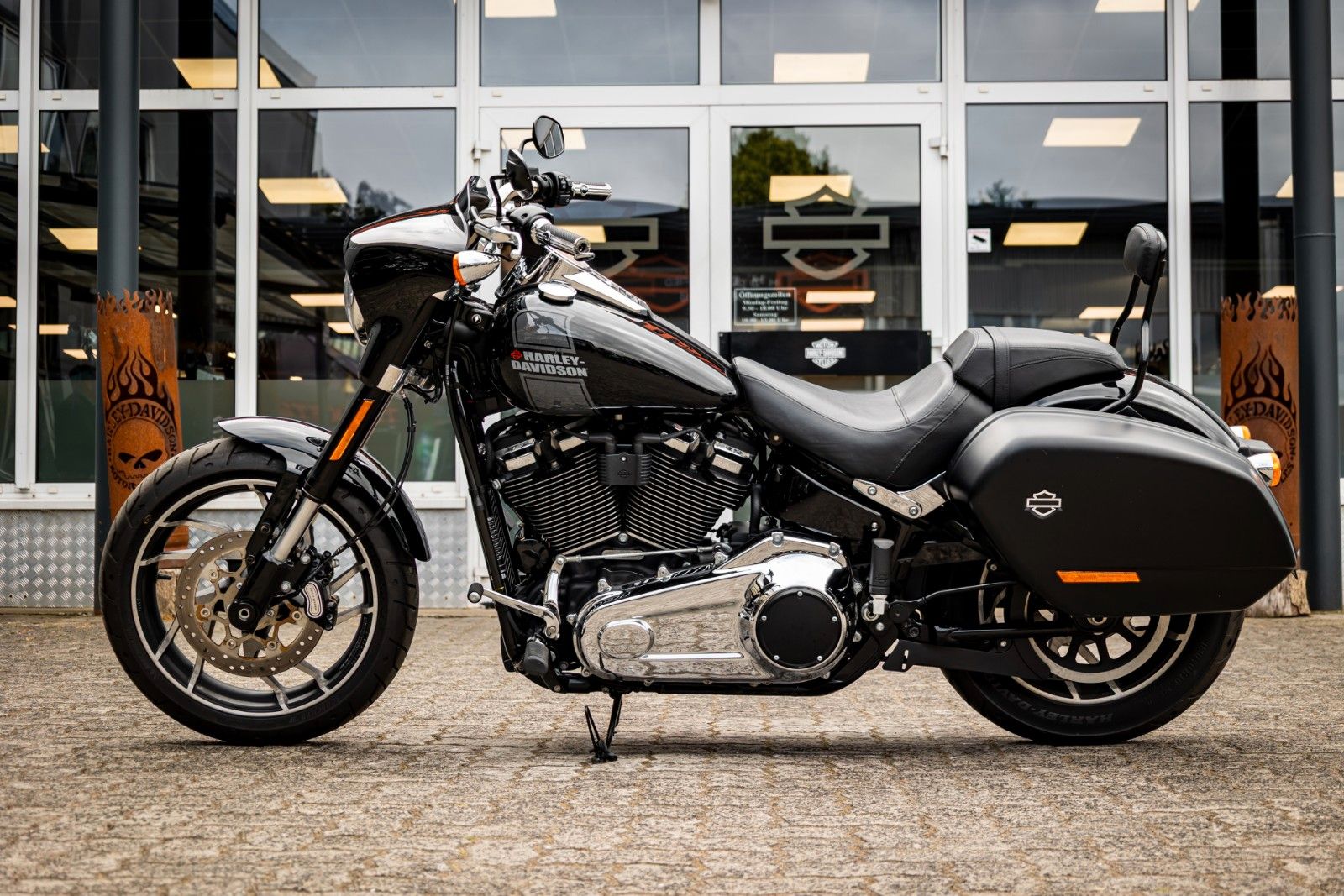 Fahrzeugabbildung Harley-Davidson FLSB Sport Glide 107 cui - Top gepflegt!