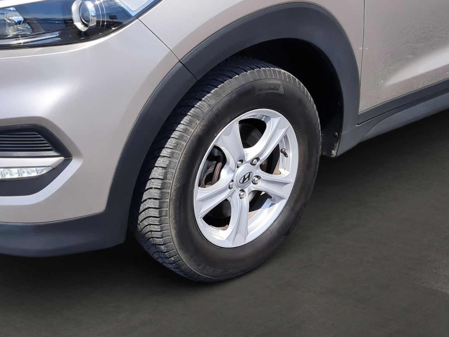 Fahrzeugabbildung Hyundai Tucson 1.6 GDi M T 2WD Classic