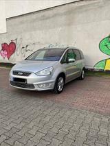 Ford Galaxy Titanium 2.0 | 7-Sitzer | Navi | PDC - gebrauchte Ford Galaxy aus dem Jahr 2010