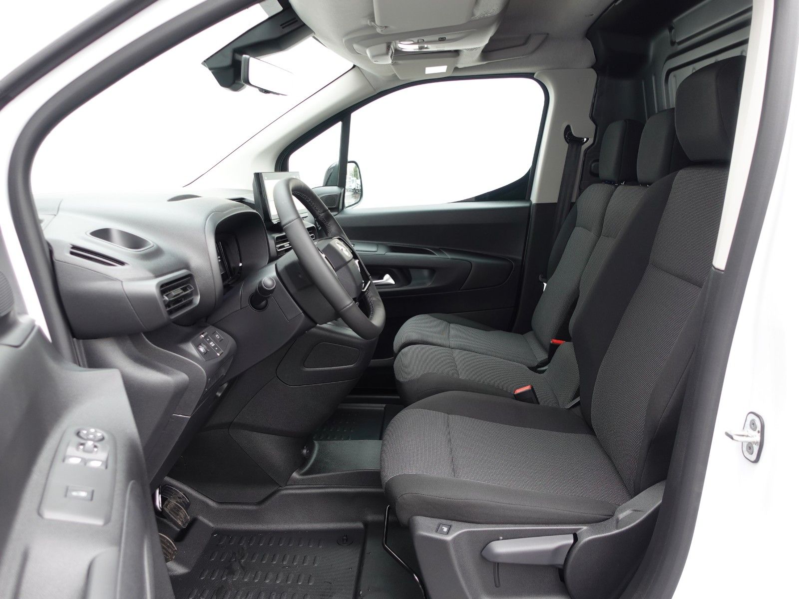 Fahrzeugabbildung Opel Combo Cargo L1H1 1.5D,Navi,Kamera,Sitzhzg,Allw.