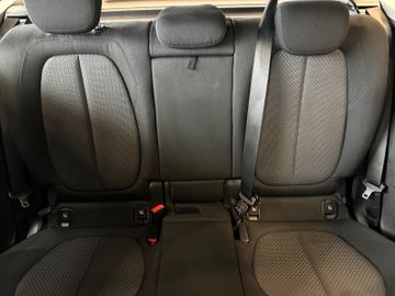 MYAUTOCENTER – Gebraucht- und Jahreswagen mit Werkstattservice in Pfaffenhofen BMW X1 xDrive 20 i *Kamera*Klima*SHZ*Navi*Bluetooth*