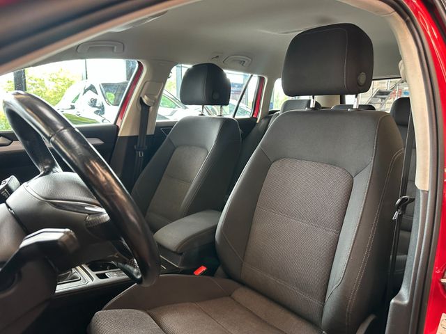 Volkswagen Passat Variant *Massage*Keyless*Tempo*Navi*
