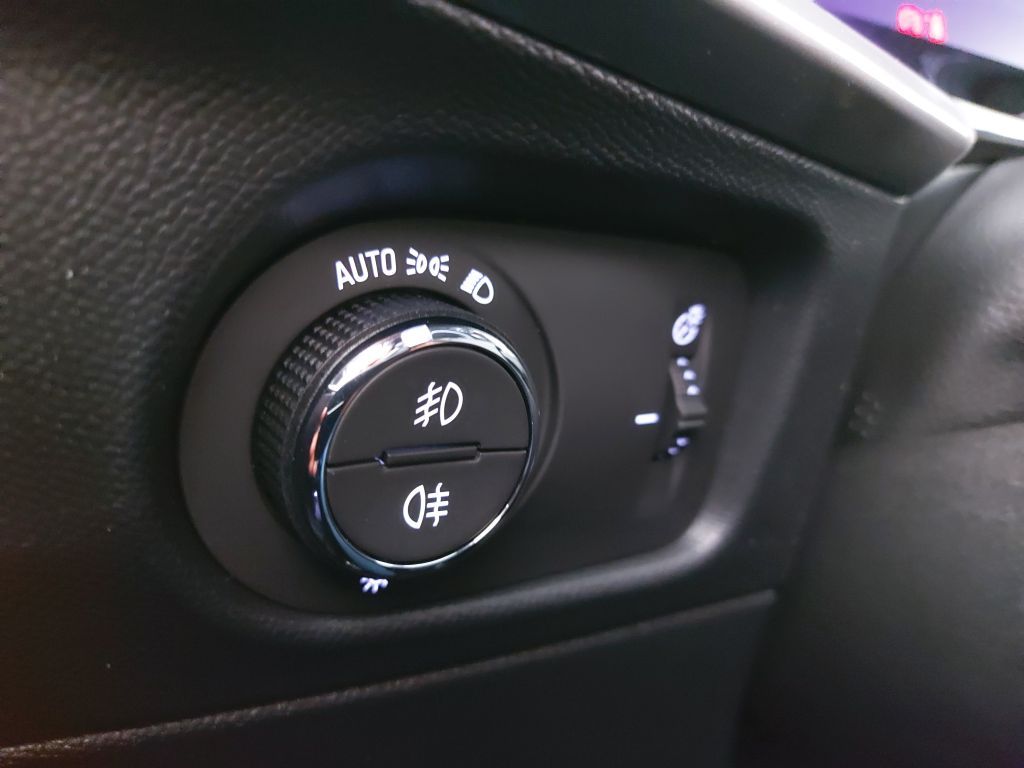 Fahrzeugabbildung Opel Mokka-e Ultimate+MatrixLED+Navi+Alcantara+Keyl.