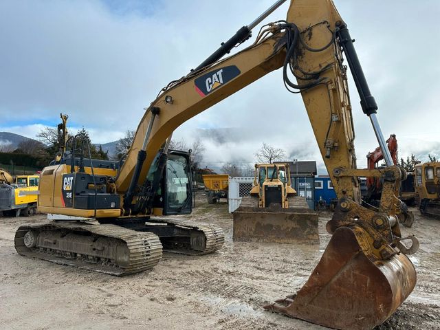 CAT 324E