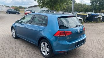 Volkswagen Golf - 7