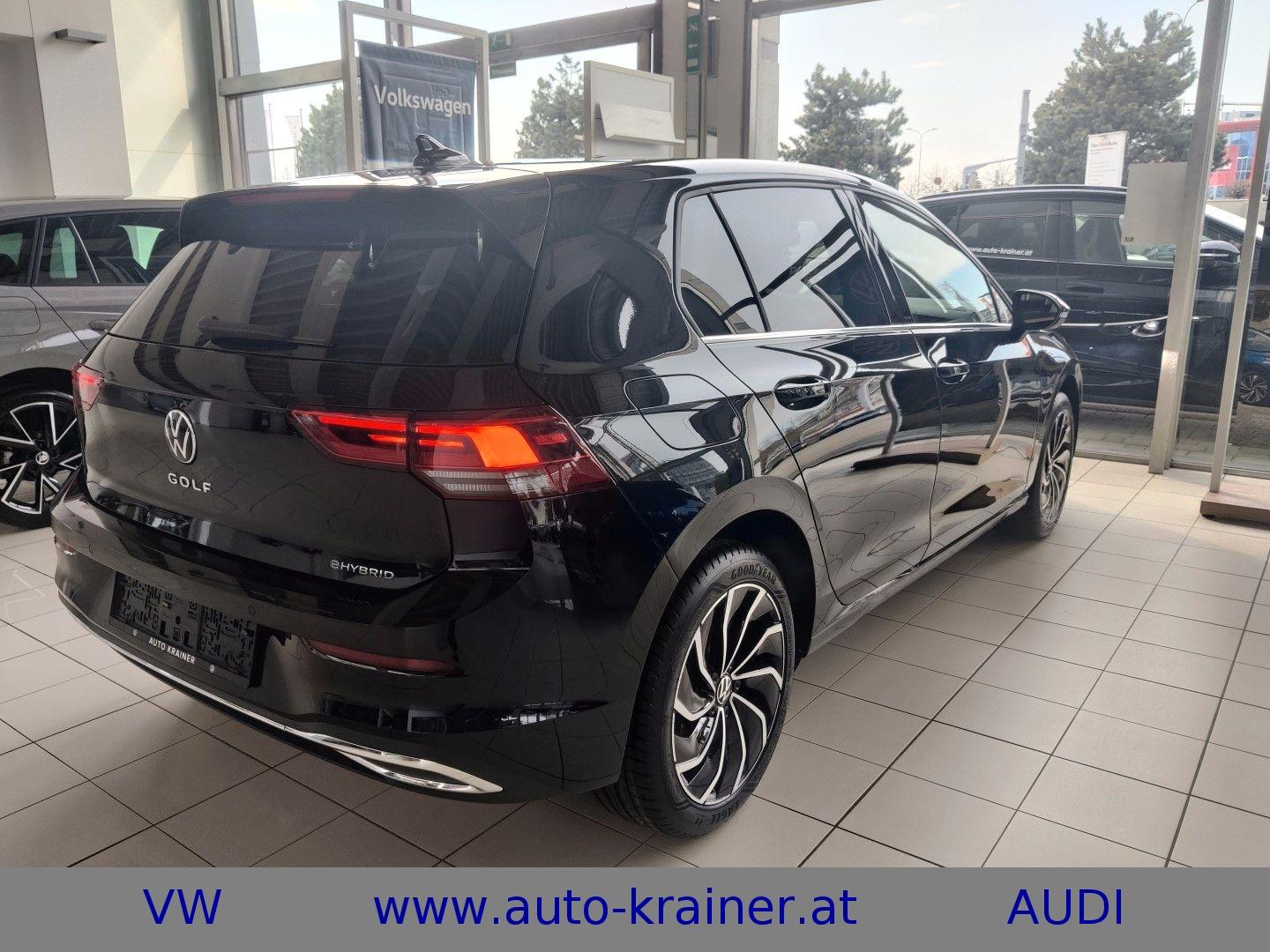 Volkswagen Golf Style eHybrid