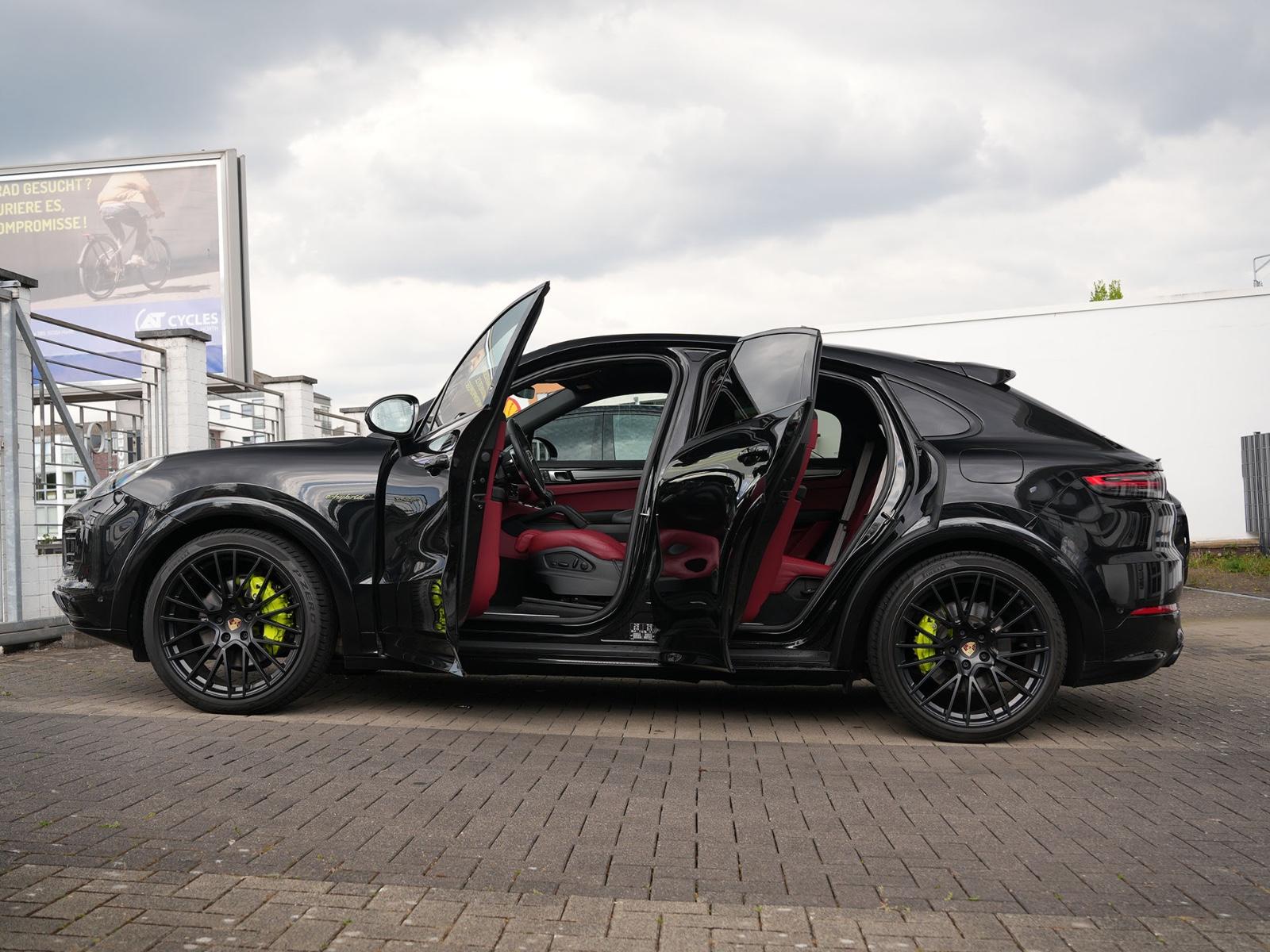 Porsche E-Hybrid Coupé PLATINUM-SPORTDESIGN-ACC-AHK-VOLL