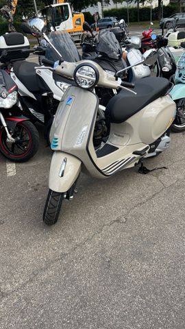 Vespa Primavera 125 S ABS E5+ sofort Verfü.ähnl Sprint