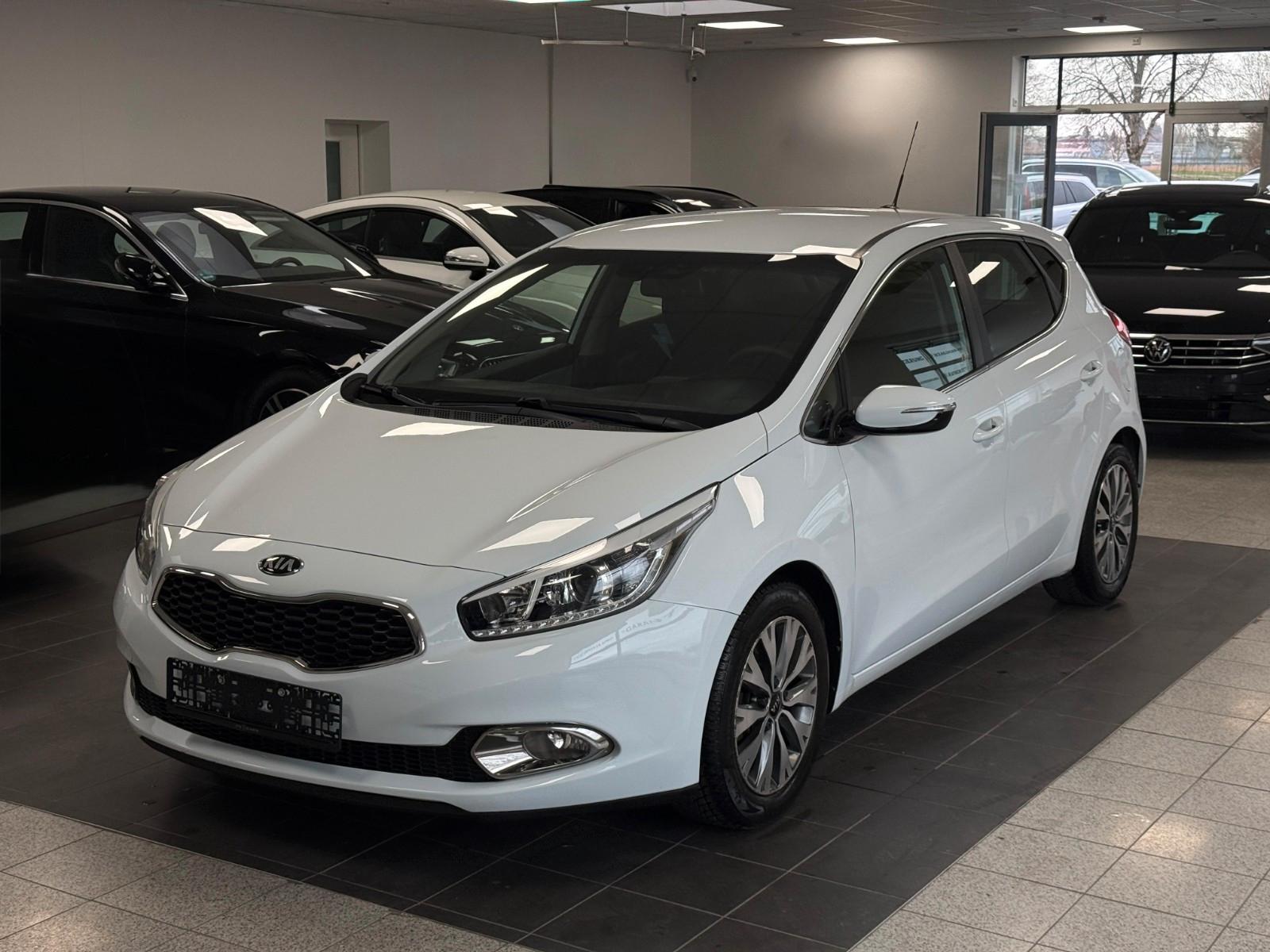 Kia Ceed 1.6 CRDi 90 ISG Spirit/Kamera/Tempomat/TÜV
