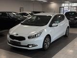 Kia Ceed 1.6 CRDi 90 ISG Spirit/Kamera/Tempomat/TÜV - Kia: K9