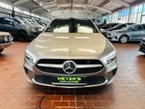Mercedes-Benz A 180 AMG-Line *Panoramadach*LED*Volldigital - Mercedes-Benz A 180 in Hannover