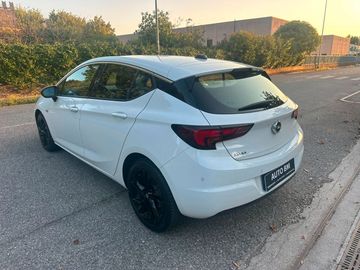Opel Astra - 1