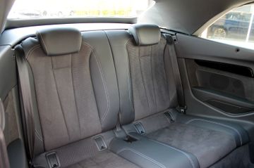 Fahrzeugabbildung Audi A5 Cabrio 2.0 TFSI S-Line Quattro ACC LED PDC