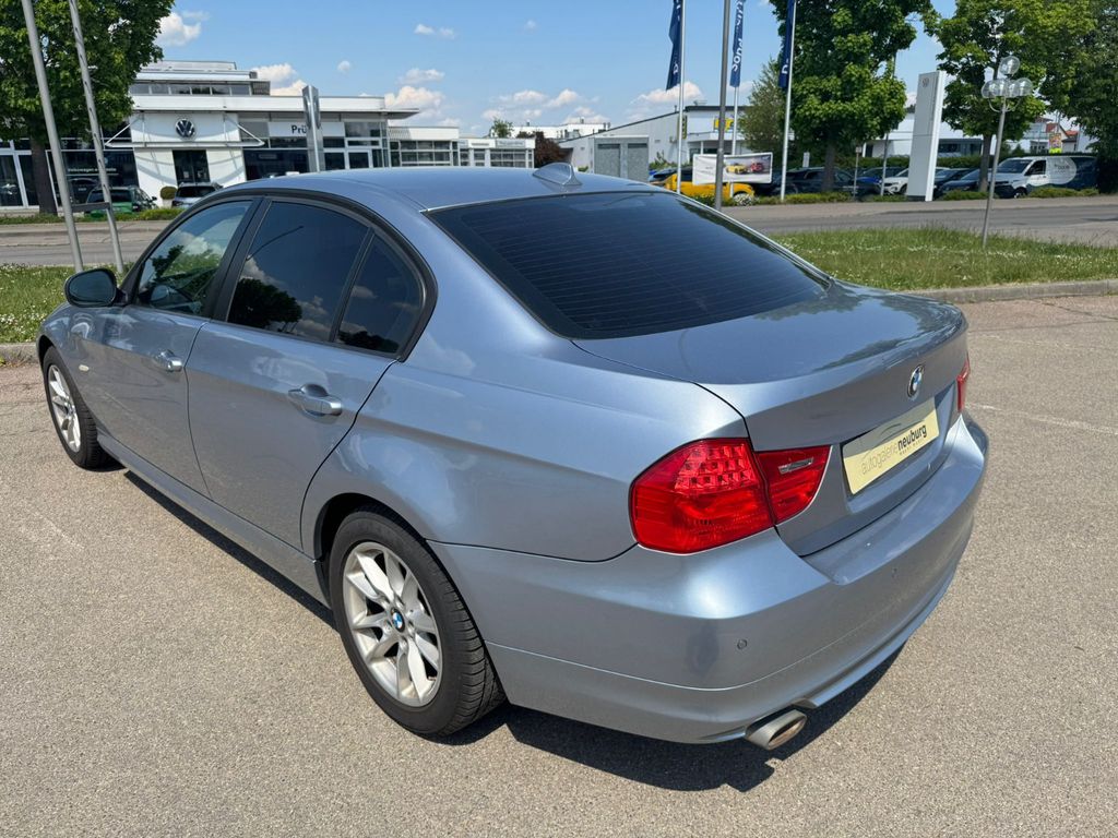 BMW 318 5