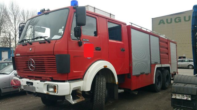 Mercedes-Benz 2636 / 6X4 / FEUERWEHR / 6 SITZE / 10 ZYLINDER