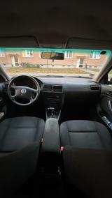 Volkswagen Golf 1.9TDI 74kW tiptronic Basis Basis - Volkswagen Golf aus 2003: TDI