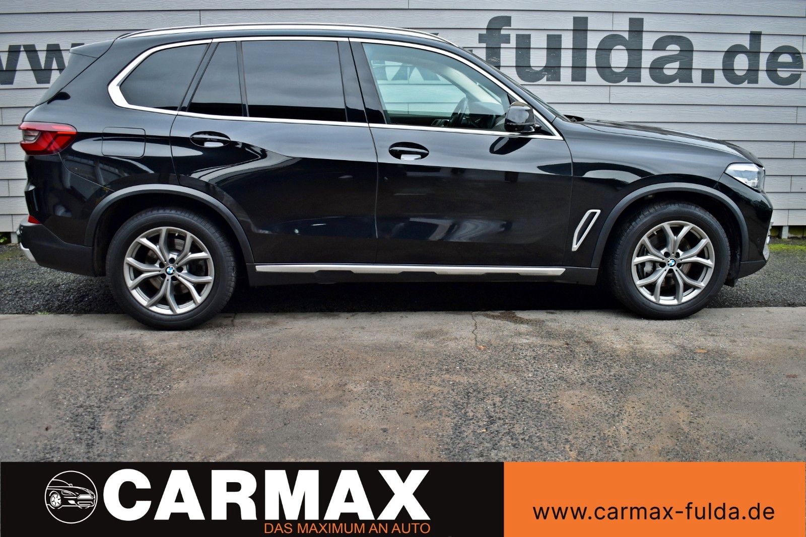 Fahrzeugabbildung BMW X5 xDrive 40i xLine Leder,Navi,LED,HeadUp,Panor.