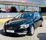 Volvo S60  D4 Lim. Momentum/2.0D/Navi/R.Kam/AHK - Volvo S60: R