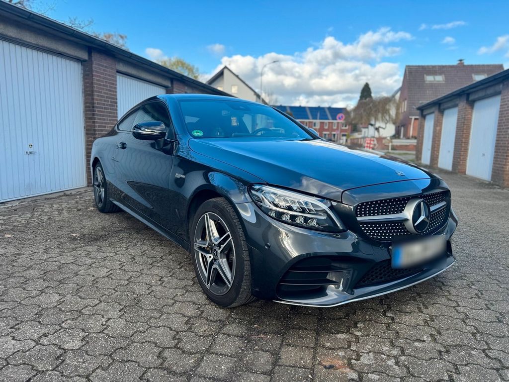 Image of Mercedes-Benz C 400