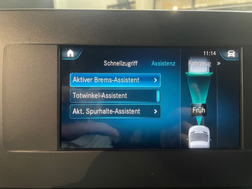 Fahrzeugabbildung Mercedes-Benz Sprinter 316 Tourer L3H2 8 Sitze 3,5t AHK LED