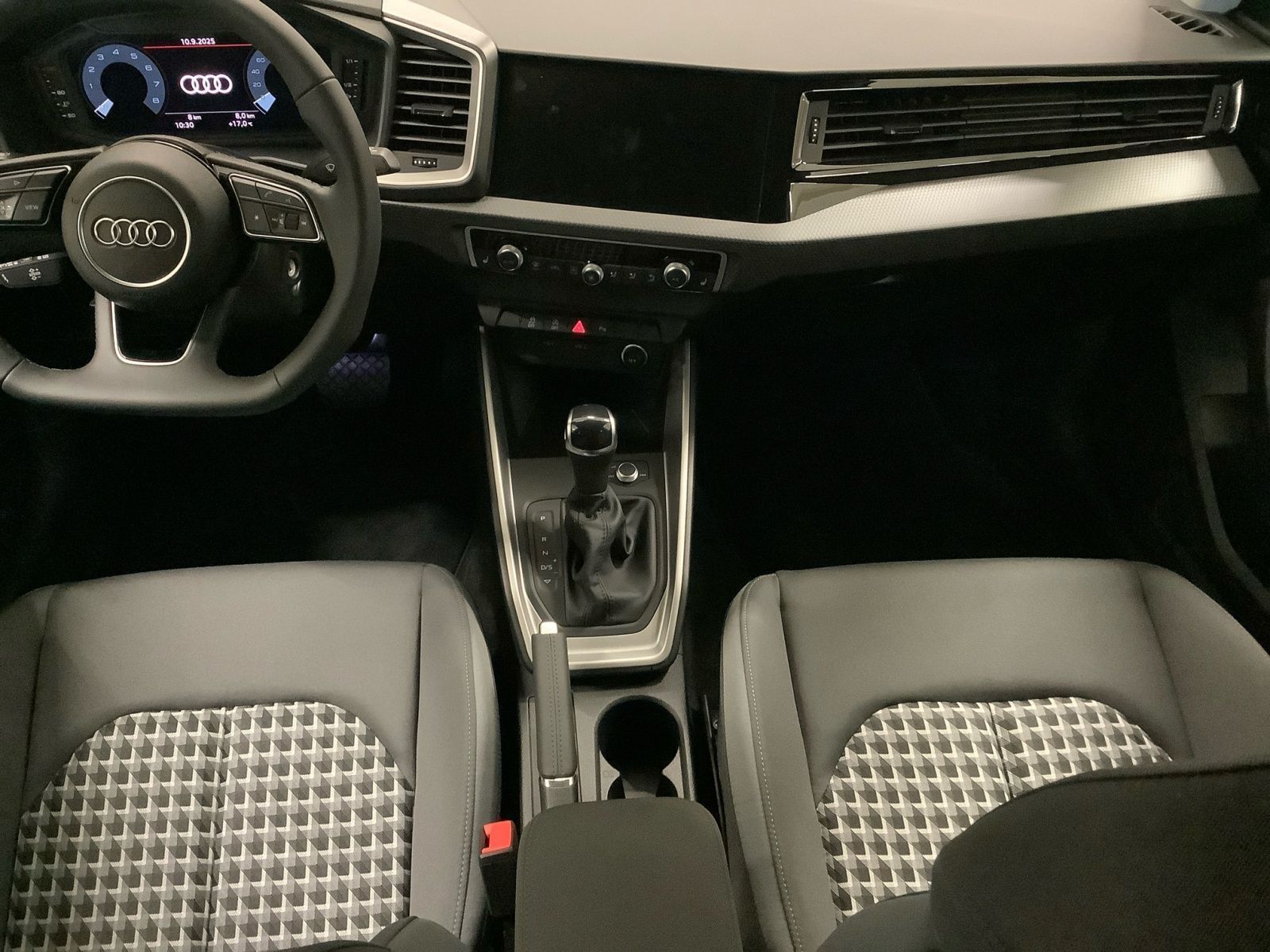 A1 allstreet 35 TFSI S tronic,Navi Plus,PDC Plus