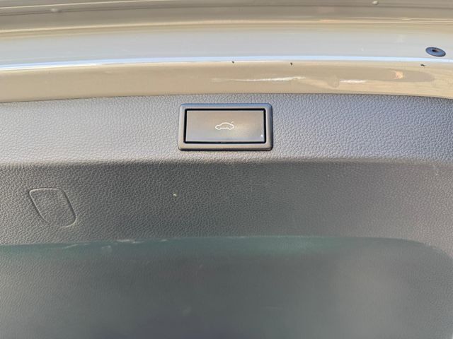 Karoq 2.0TDI 150PS DSG 4x4 STYLE AHK/APP/LED/RFK