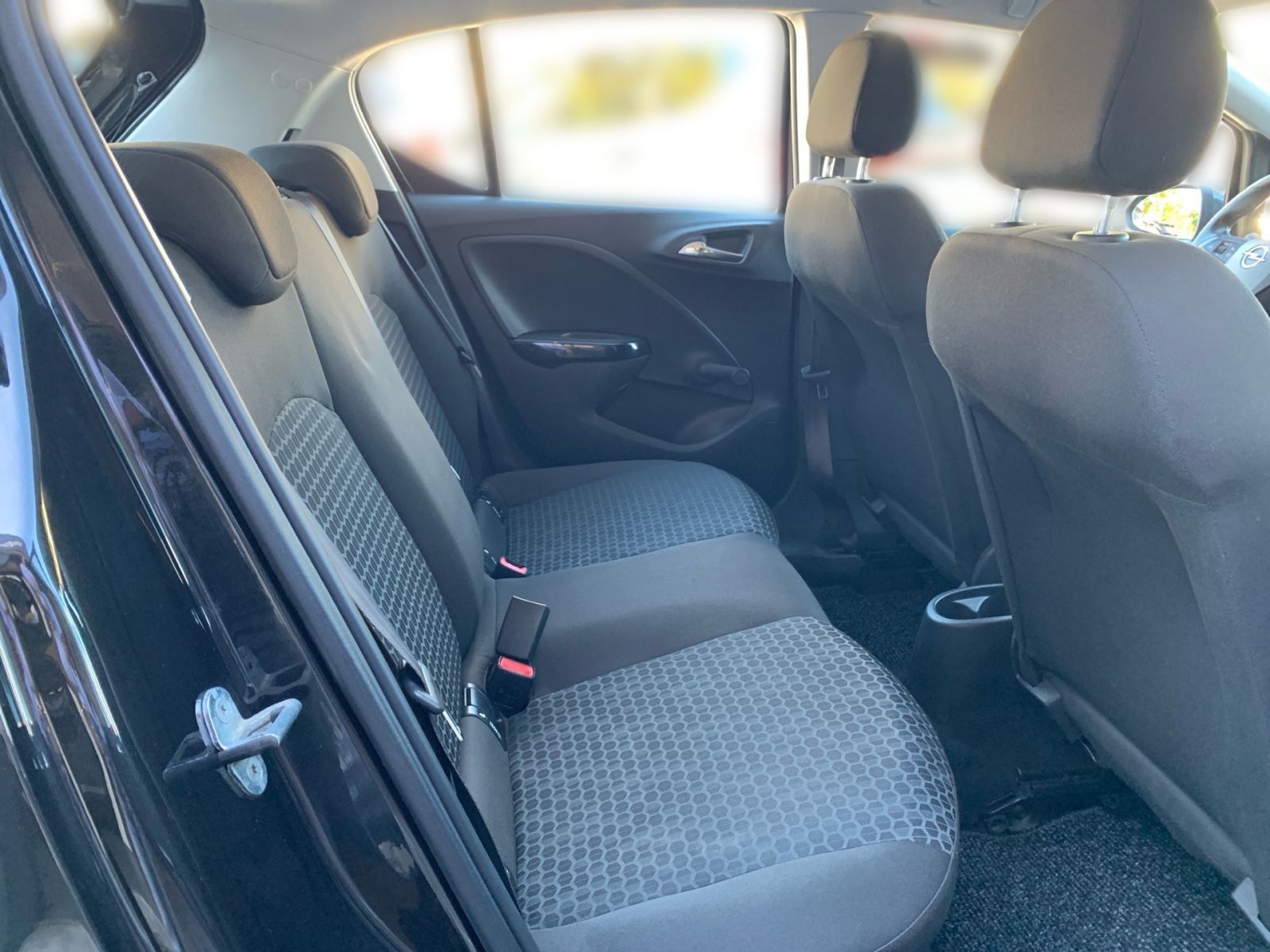 Fahrzeugabbildung Opel Corsa 1.4 Edition Allwetter