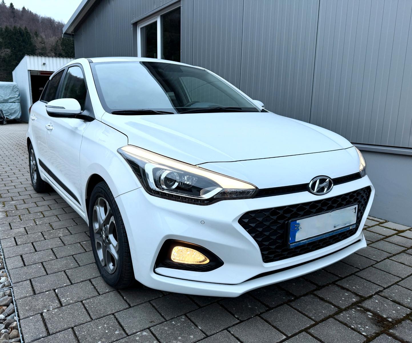 Hyundai i20 1.0 T-GDI  Klimaautomatik Garantie Wartung