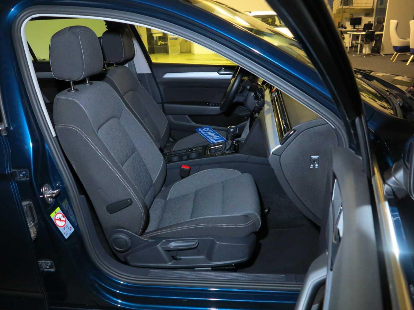 Volkswagen Passat Variant 2.0 TDI SCR DSG7 Business Navi