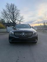 Mercedes-Benz GLC 43 AMG  Atom. / Pano / Burmester / HUD  - schwarze Mercedes-Benz GLC 43 AMG