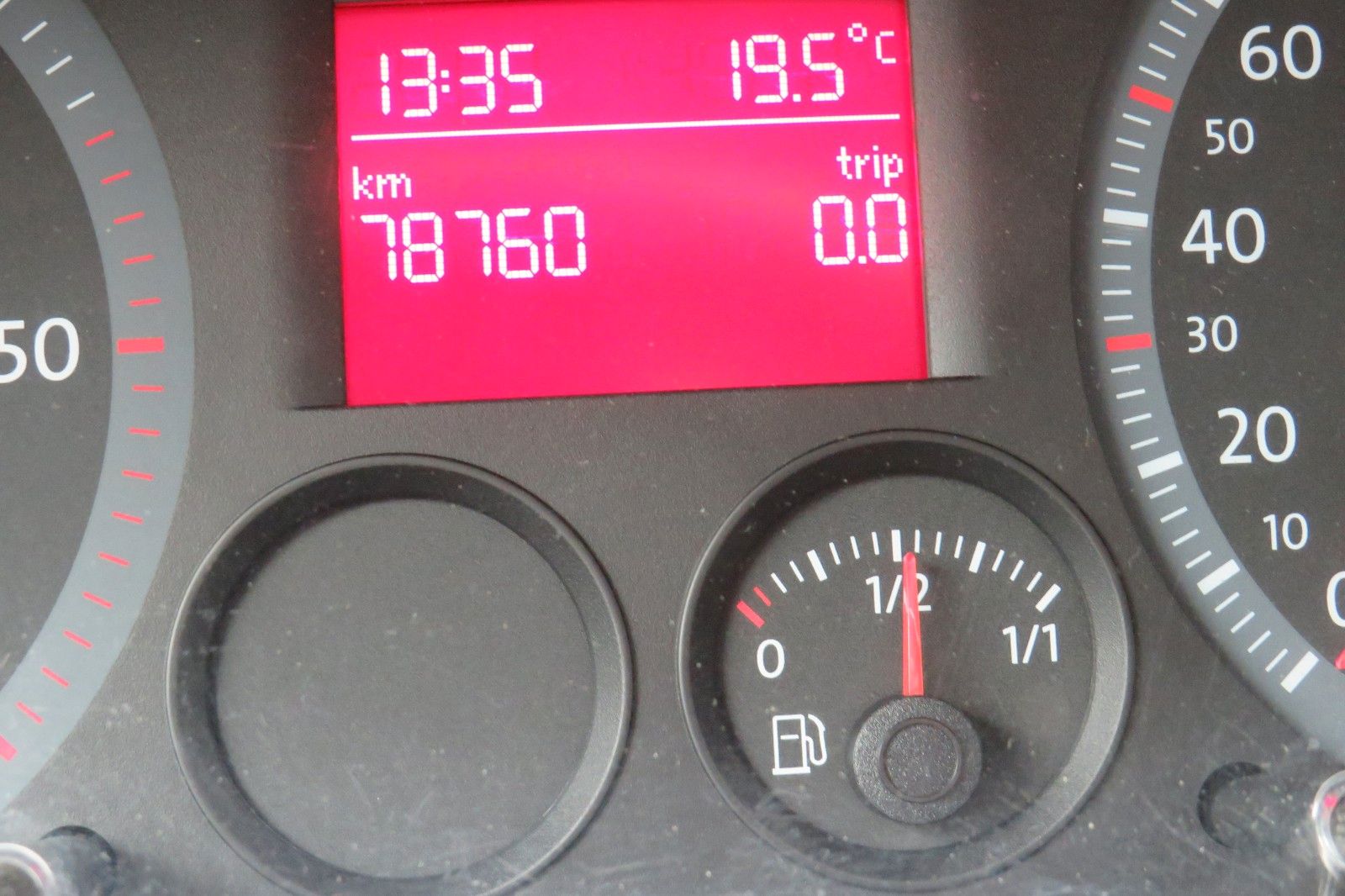 Fahrzeugabbildung Volkswagen Caddy Kasten KLIMA PDC WERKSTATTSCHRÄNKE 1.HAND